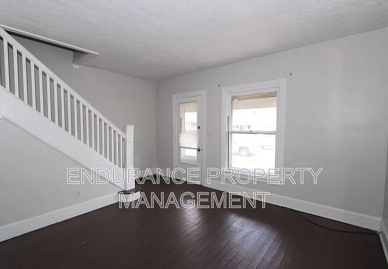 202-204 Harrison St #202 HARRISON AVENUE — Photo 3