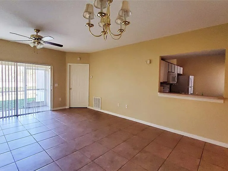 9612 Seadale Ct #101 — Photo 6
