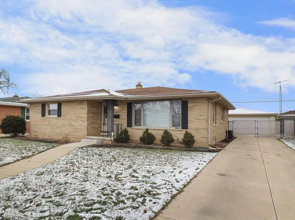 2127 24th AVENUE, Kenosha, WI 53140
