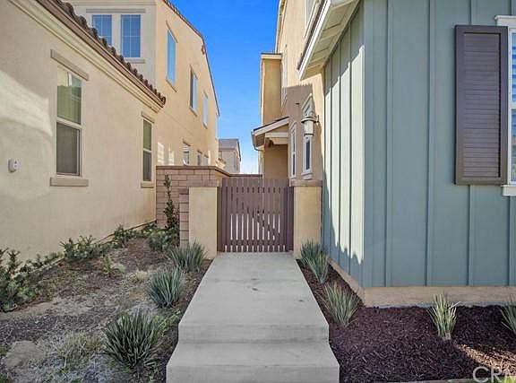 2nd image of 3190 E Artessa Way