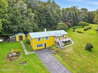 749 Rose Hill Rd, Lake Como, PA 18437