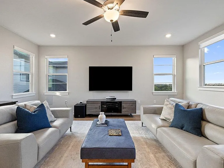 7337 Jument Dr — Photo 30
