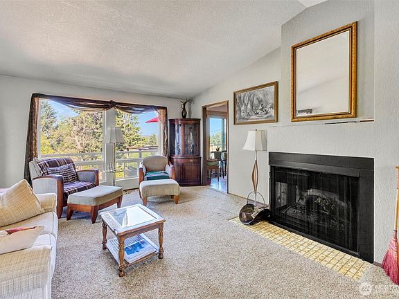 5th image of 19924 97th Avenue S