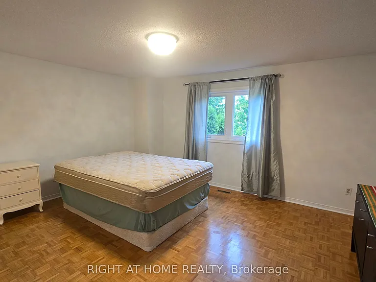 5 Constellation Cres — Photo 11