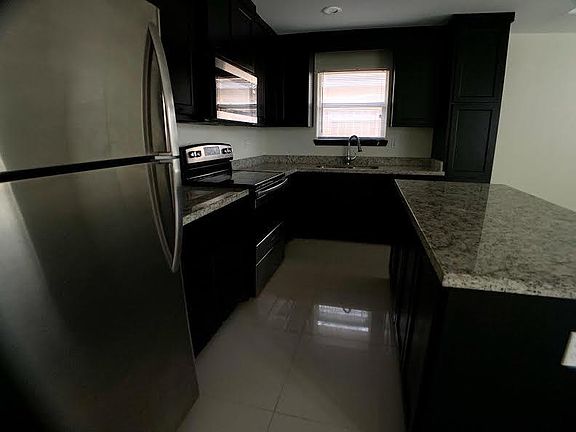 2nd image of 2113 Taxco Ct APT 2