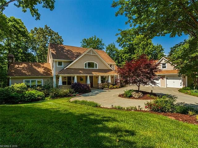 1st image of 303 S Braeside Ct
