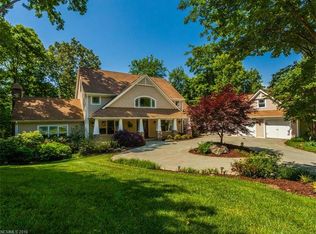 303 S Braeside Ct, Asheville, NC 28803