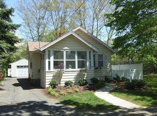110 Colony St, Fairfield, CT 06824