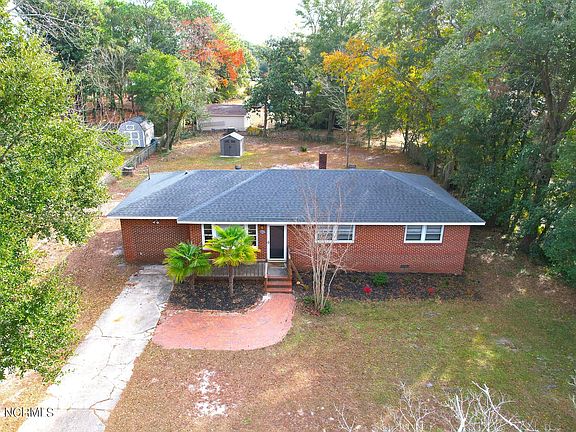 3rd image of 802 Midland Drive