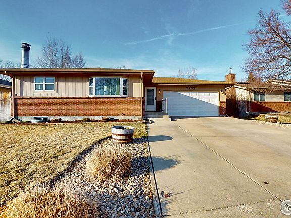 2nd image of 2737 W 22nd Street Dr