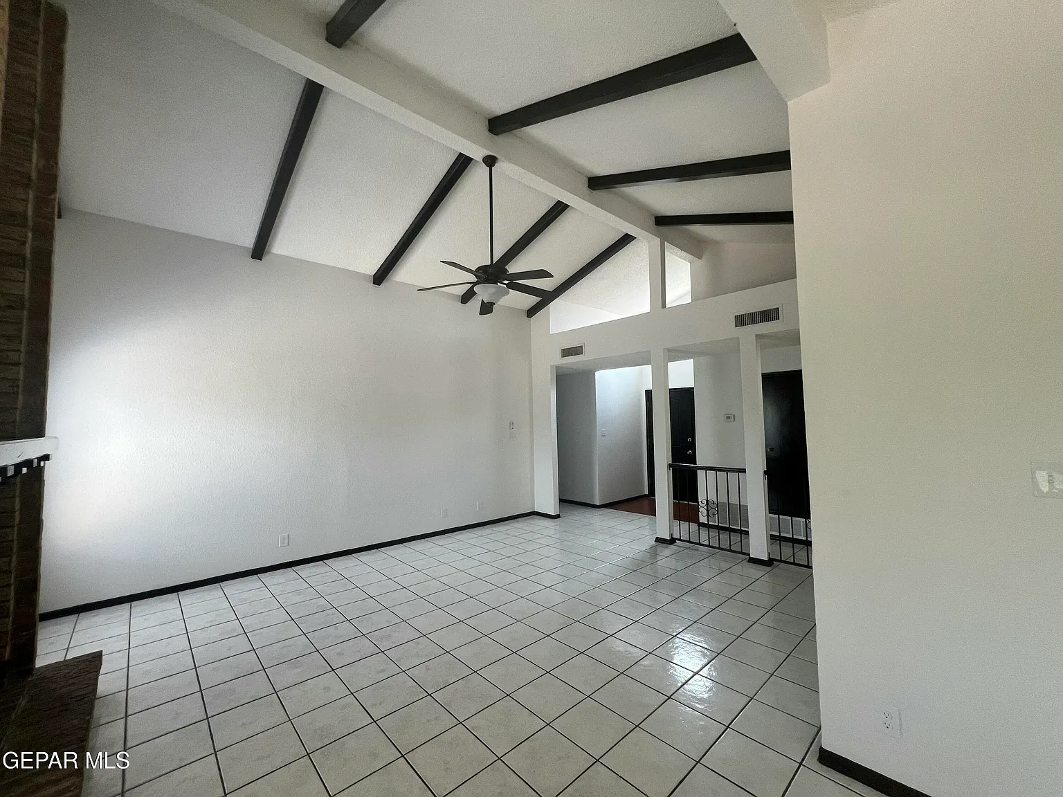 3 bed, 1489 sqft, $1,895 — Photo 4