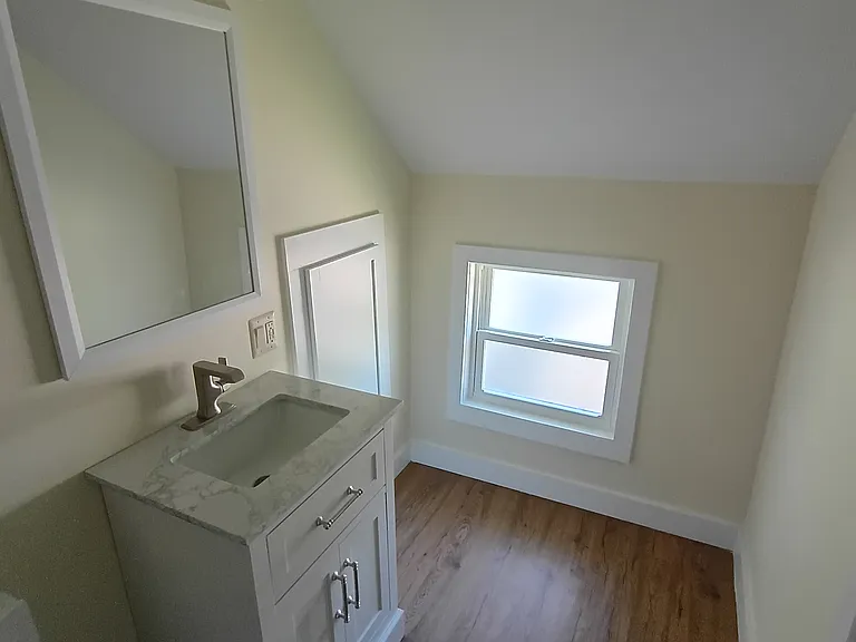 1107 Griswold St #3 — Photo 9