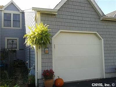1st image of 8178 Honeysuckle Dr