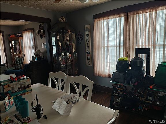 5th image of 13 S Lyon St