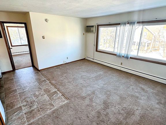 2nd image of 727 13th Ave SE #7