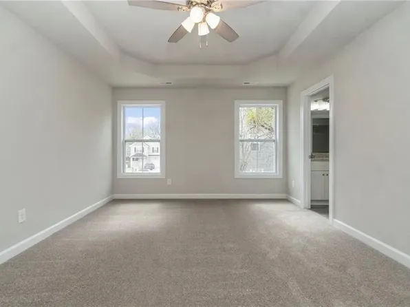912 Middle St, Chesapeake, VA 23324