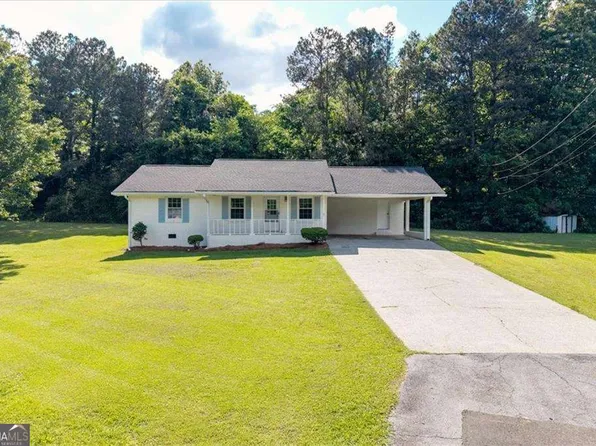 10 Casey Ln, Cartersville, GA 30121