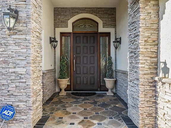 2nd image of 28623 Willow Park Rd