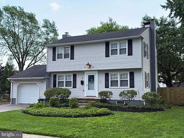 5 Bolton Rd, Trenton, NJ 08610