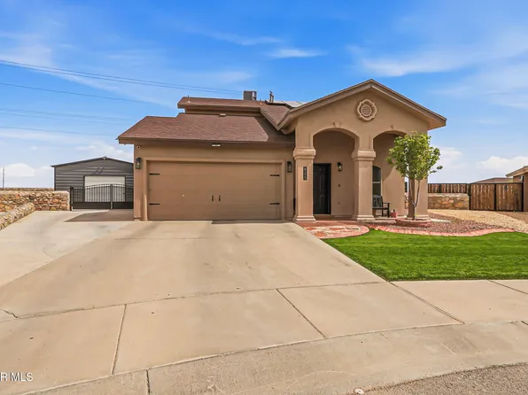 825 Desert Moon Dr, Horizon City, TX 79928