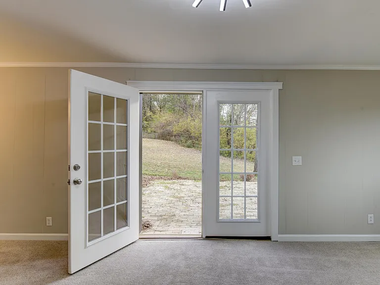 551 Bonerwood Dr — Photo 27