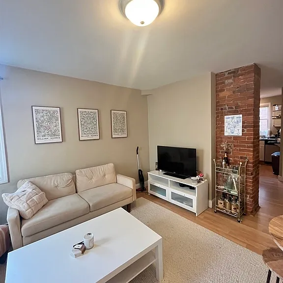 317 Silver St #2 — Photo 2