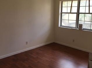 782 NW 103rd Ter, Pembroke Pines, FL 33026
