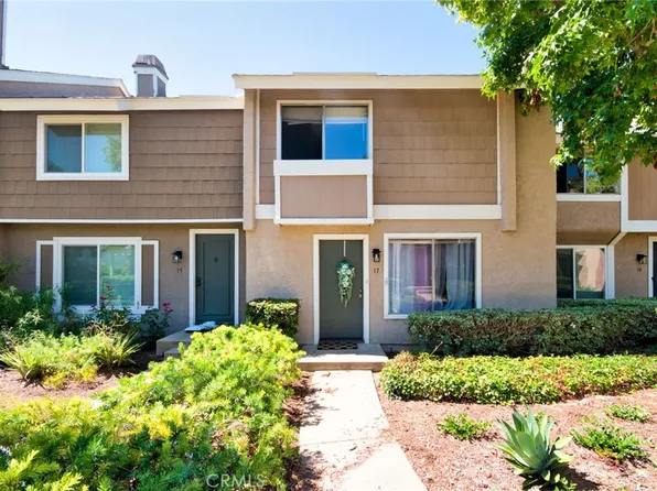 17 Elderglen #15, Irvine, CA 92604