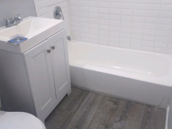 4th image of 133 Watson Ave APT B4