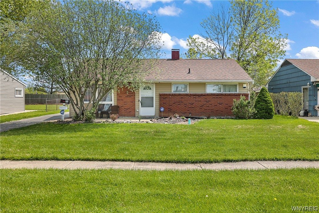 77 Schwegler Rd, Grand Island, NY 14072 Zillow