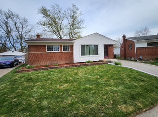 661 Geoffrey Ct, Inkster, MI 48141
