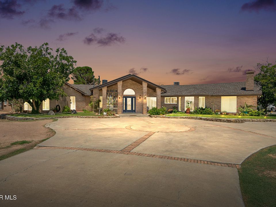 1st image of 9365 N Loop Dr