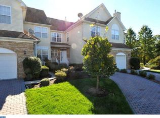 23 Thoreau Ct, East Windsor, NJ 08520