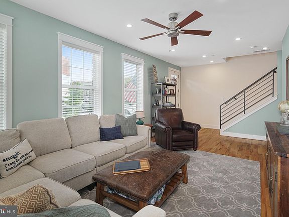 5th image of 106 W Jefferson St #2
