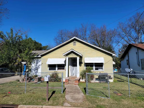 536 Cliett St, Fort Valley, GA 31030