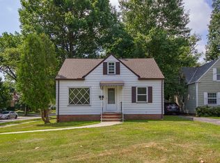 4162 Bluestone Rd, South Euclid, OH 44121