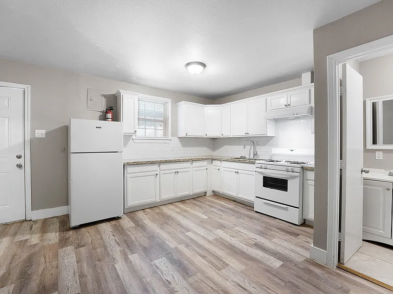 3430 Sockwell Blvd — Photo 14