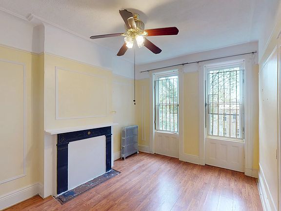 2nd image of 688 Mac Donough St