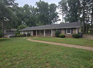 4508 Plantation Ln, Norcross, GA 30093