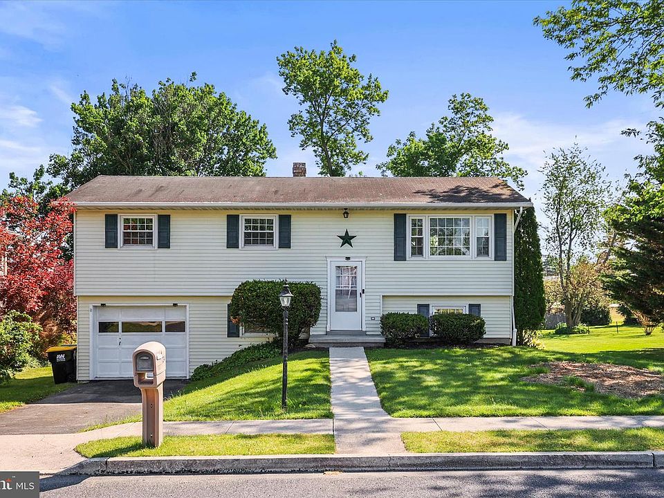 1st image of 124 Park Heights Blvd