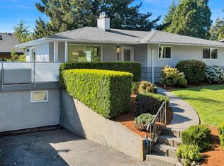 4474 Torquay Dr, Saanich, BC V8N 3L5