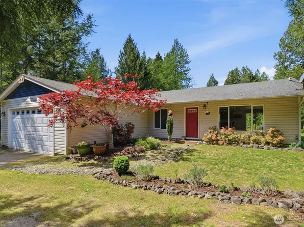 297 Lewis Road W, Seabeck, WA 98380