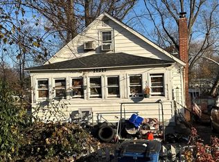 11217 Midvale Rd, Kensington, MD 20895