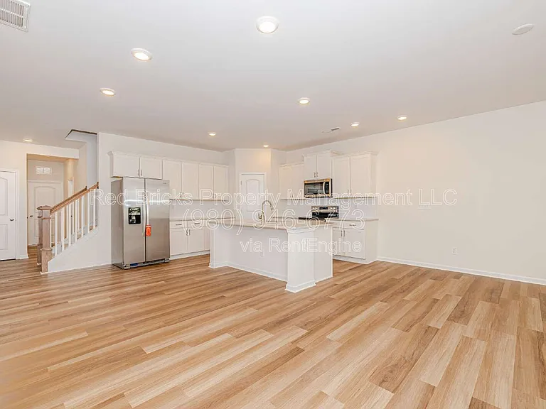 317 Planters Trace Ln — Photo 5