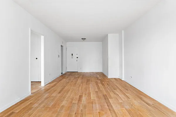 Rented by PocketBroker Inc | media 8