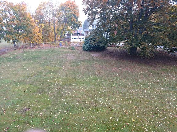 5th image of 00 Highland St