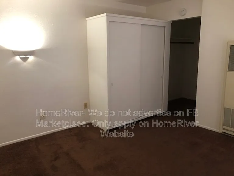 2209 W St #12 — Photo 3