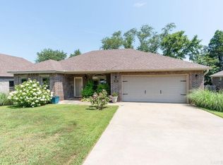 2610 Ridgewood Rd, Searcy, AR 72143