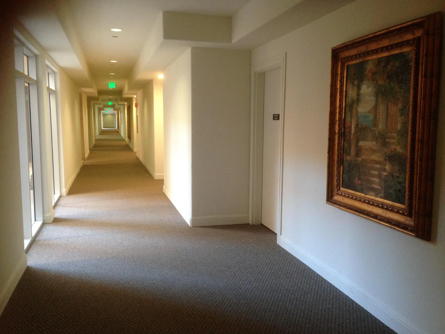 3 bed, 1380 sqft, $3,700 — Photo 2