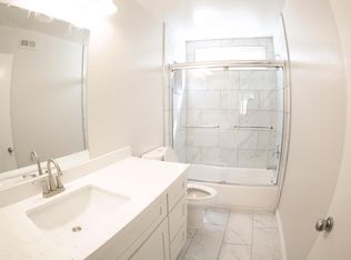 4965 Shadydale Ln, Corona, CA 92878